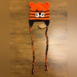 NWT Toddler Orange and Black Knit Tiger Hat